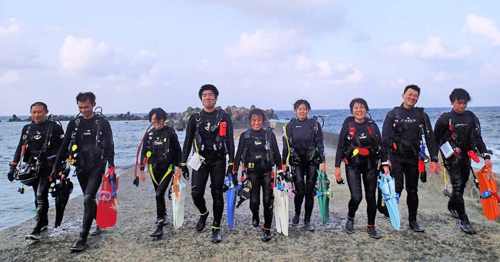 AKBグループ トレタイ 2016.6.5 生写真 top-og-1024x538.jpg